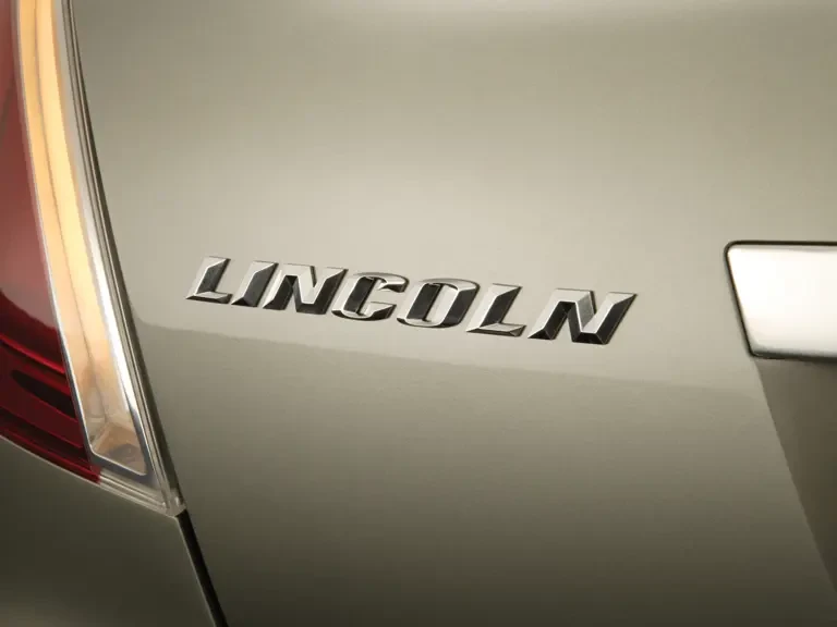 2005 Lincoln MKS - Image 9 of 16