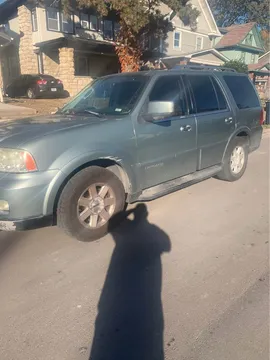 2005 Lincoln Navigator Sport Utility 4D
