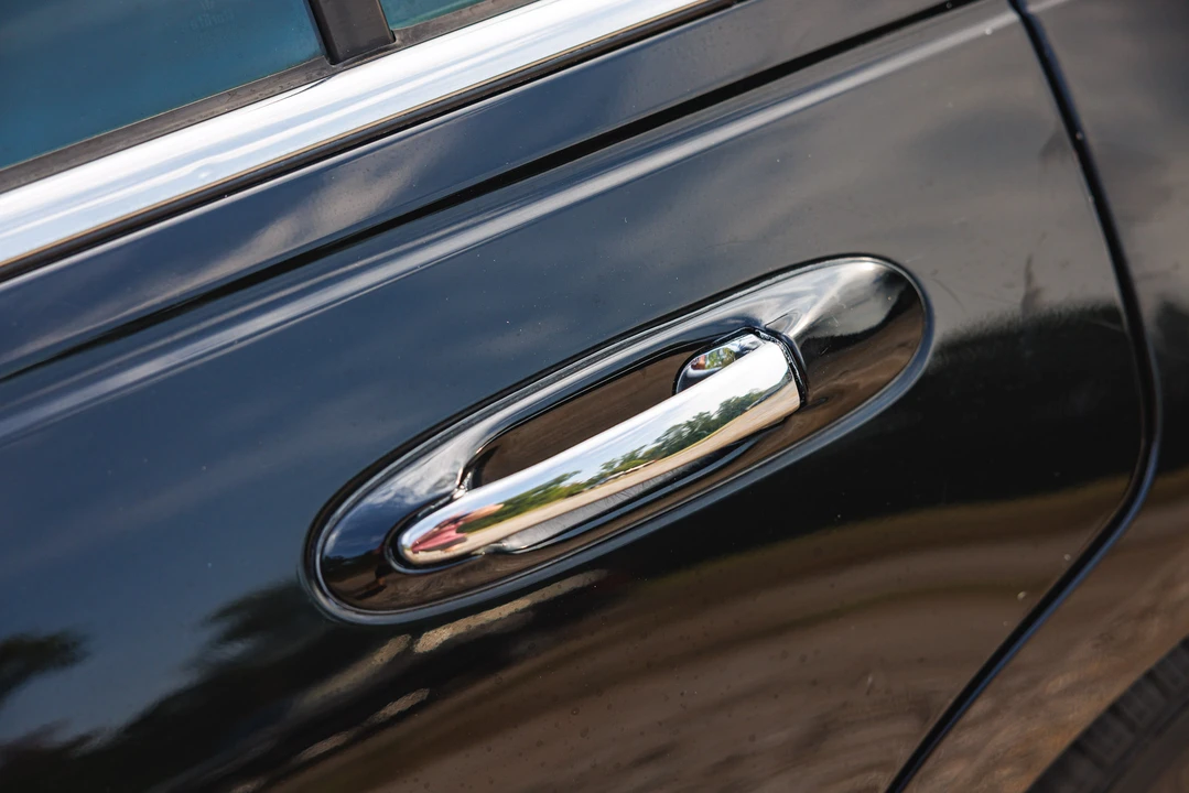 2005 Lincoln Town Car - Image 23 of 31
