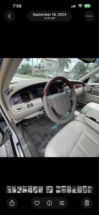 2005 Lincoln Town Car - Image 8 of 17