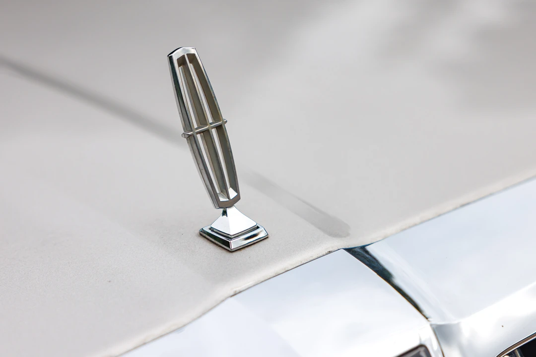 2005 Lincoln Town Car - Image 21 of 31