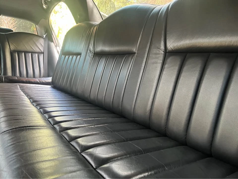 2005 Lincoln Town Car - Image 11 of 11
