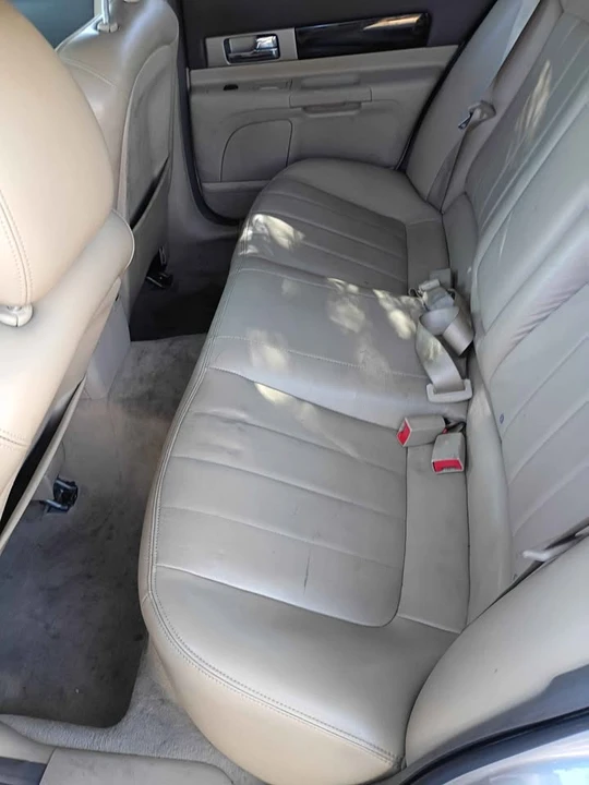 2005 Lincoln LS - Image 11 of 14