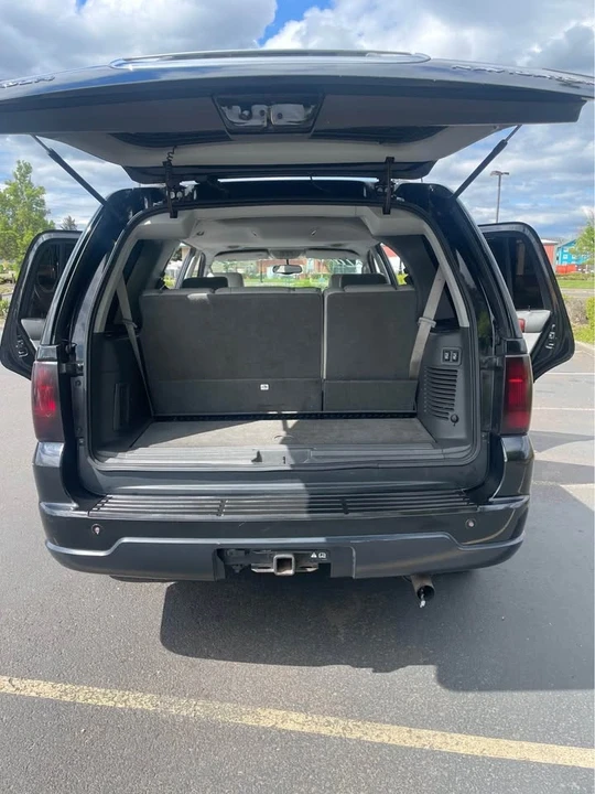 2005 Lincoln Navigator 2nd Gen - Image 8 of 12