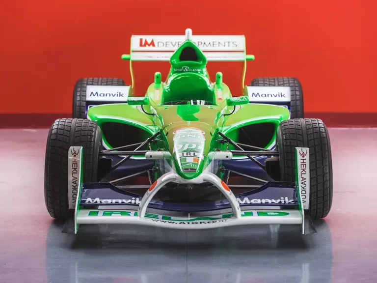 2005 Lola - Image 9 of 31