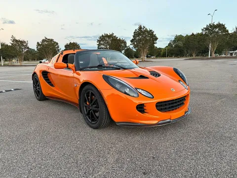 2005 Lotus Elise Coupe 2D