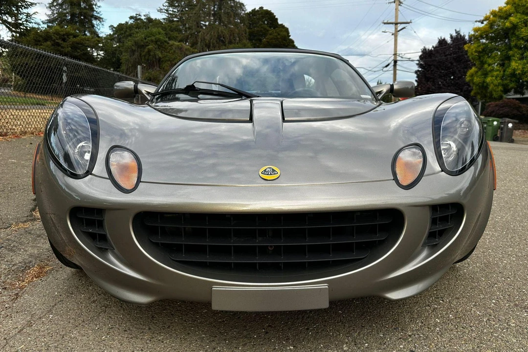 2005 Lotus Elise Series 2 - Image 2 of 31