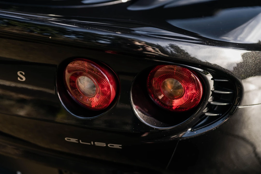 2005 Lotus Elise Series 2 - Image 24 of 31