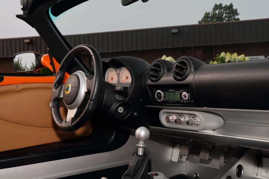 2005 Lotus Elise Series 2 - Image 16 of 22