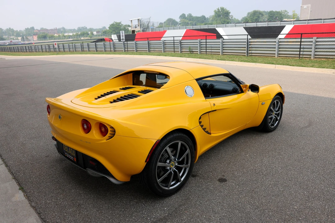 2005 Lotus Elise Series 2 - Image 18 of 31