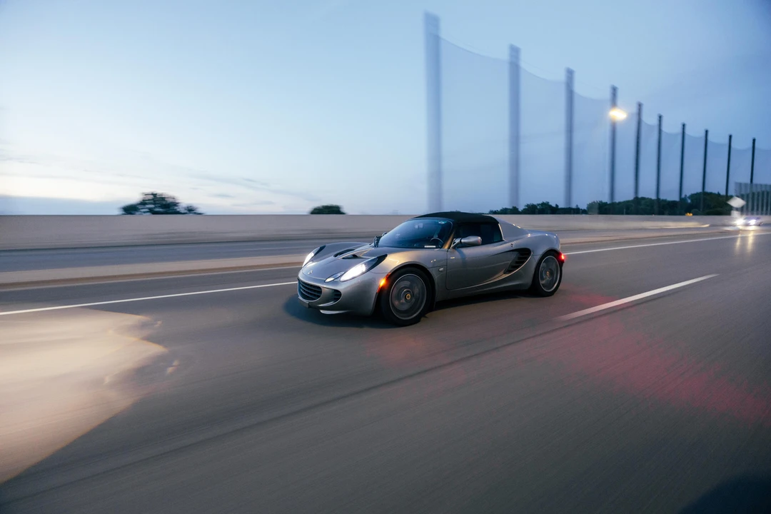 2005 Lotus Elise Series 2 - Image 15 of 31