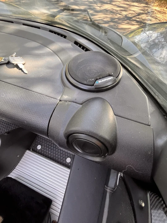 2005 Lotus Elise Series 2 - Image 16 of 23