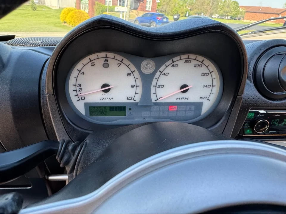 2005 Lotus Elise Series 2 - Image 13 of 20