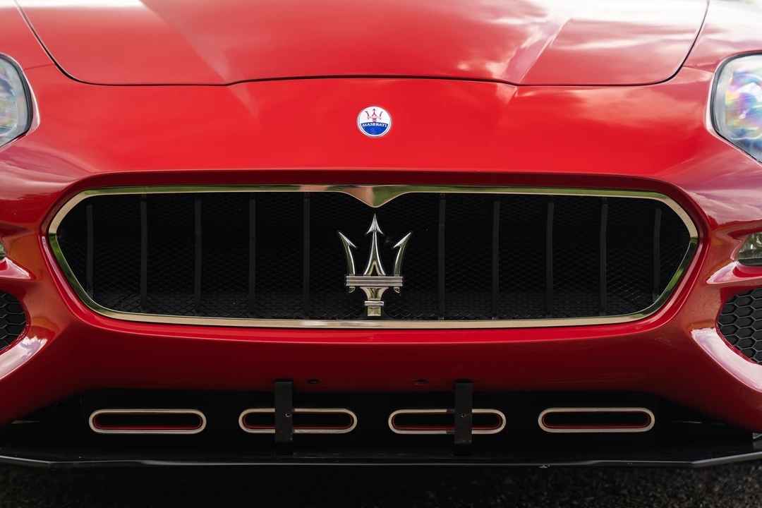 2005 Maserati Spyder - Image 15 of 31