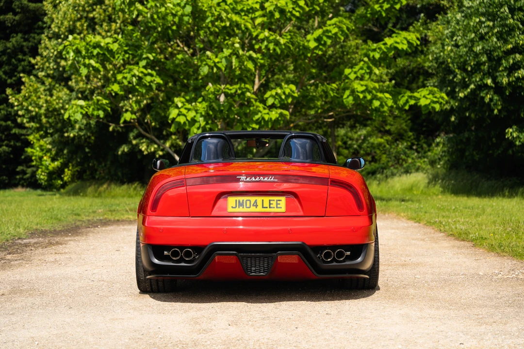 2005 Maserati Spyder - Image 11 of 31