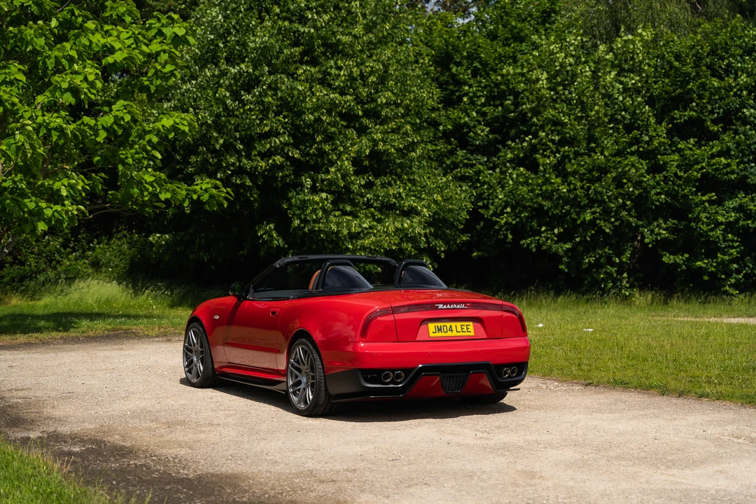 2005 Maserati Spyder - Image 12 of 31