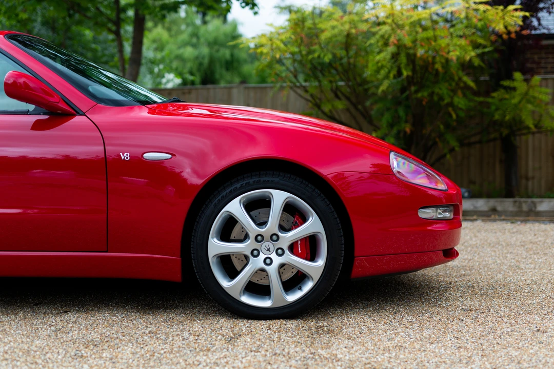 2005 Maserati Spyder - Image 15 of 31