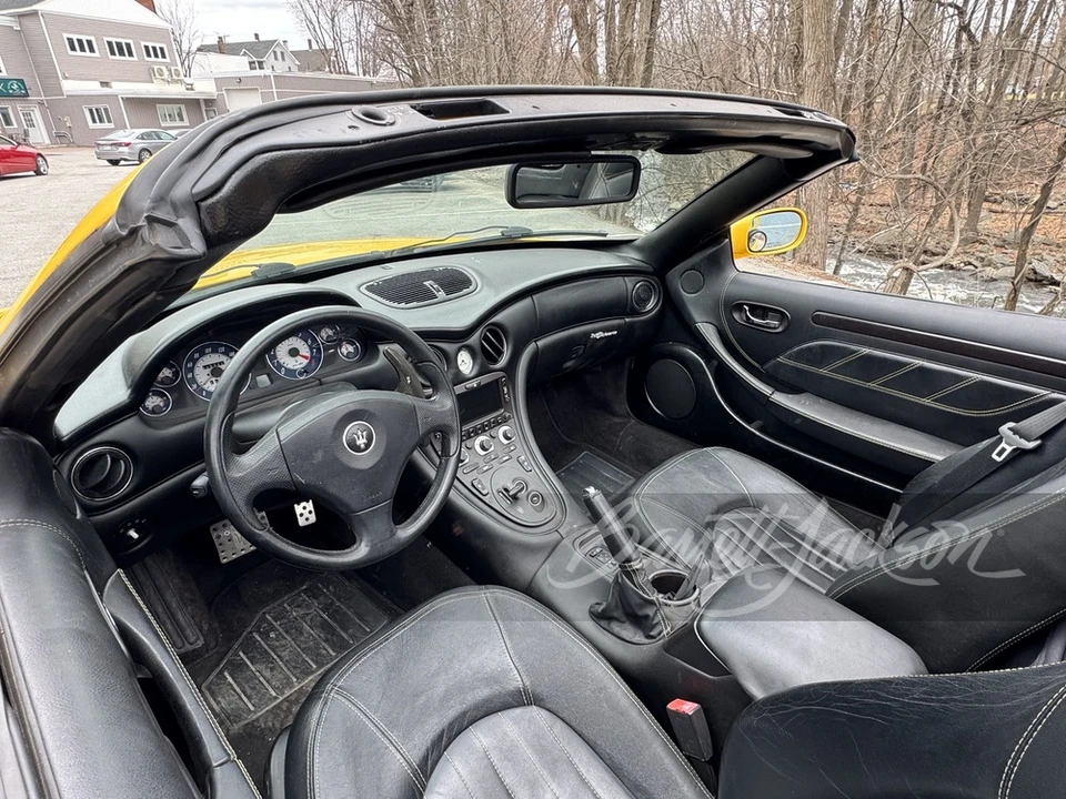 2005 Maserati Spyder - Image 4 of 6