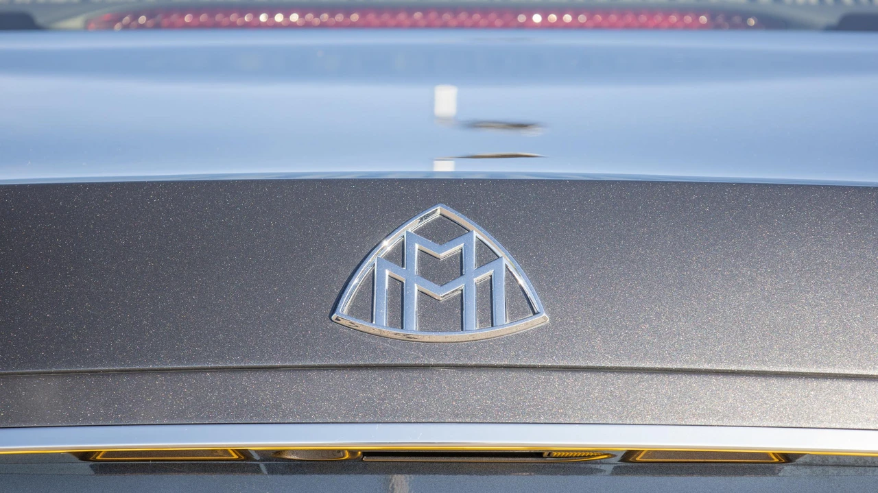 2005 Maybach 62 - Image 27 of 31