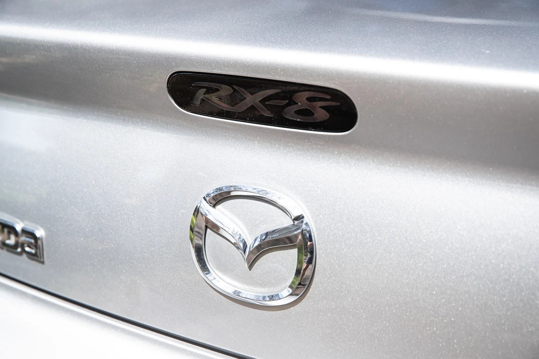 2005 Mazda RX-8 1st Gen - Image 18 of 31