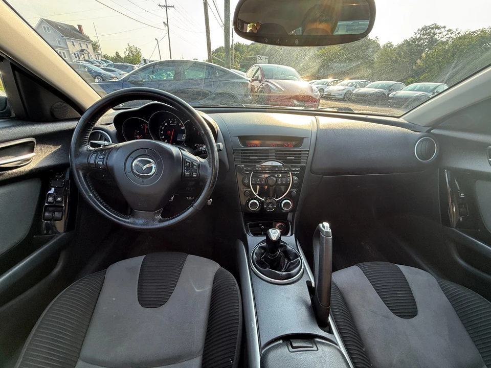 2005 Mazda RX-8 1st Gen - Image 28 of 31