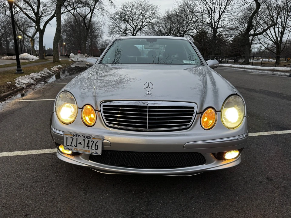 2005 Mercedes-Benz W211 E 55 & E 63 AMG - Image 2 of 31