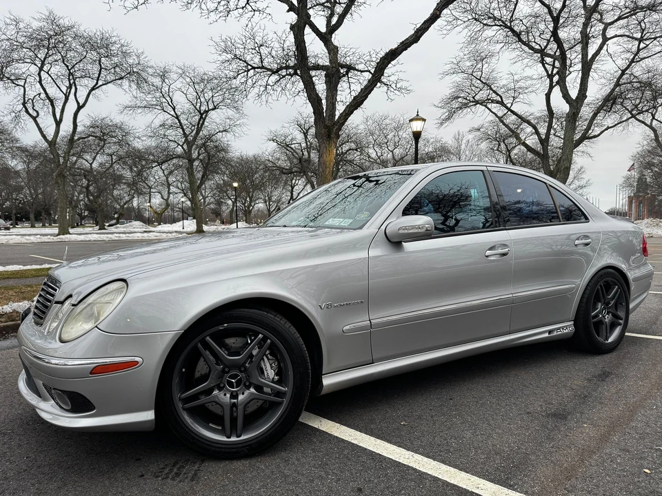 2005 Mercedes-Benz W211 E 55 & E 63 AMG - Image 4 of 31