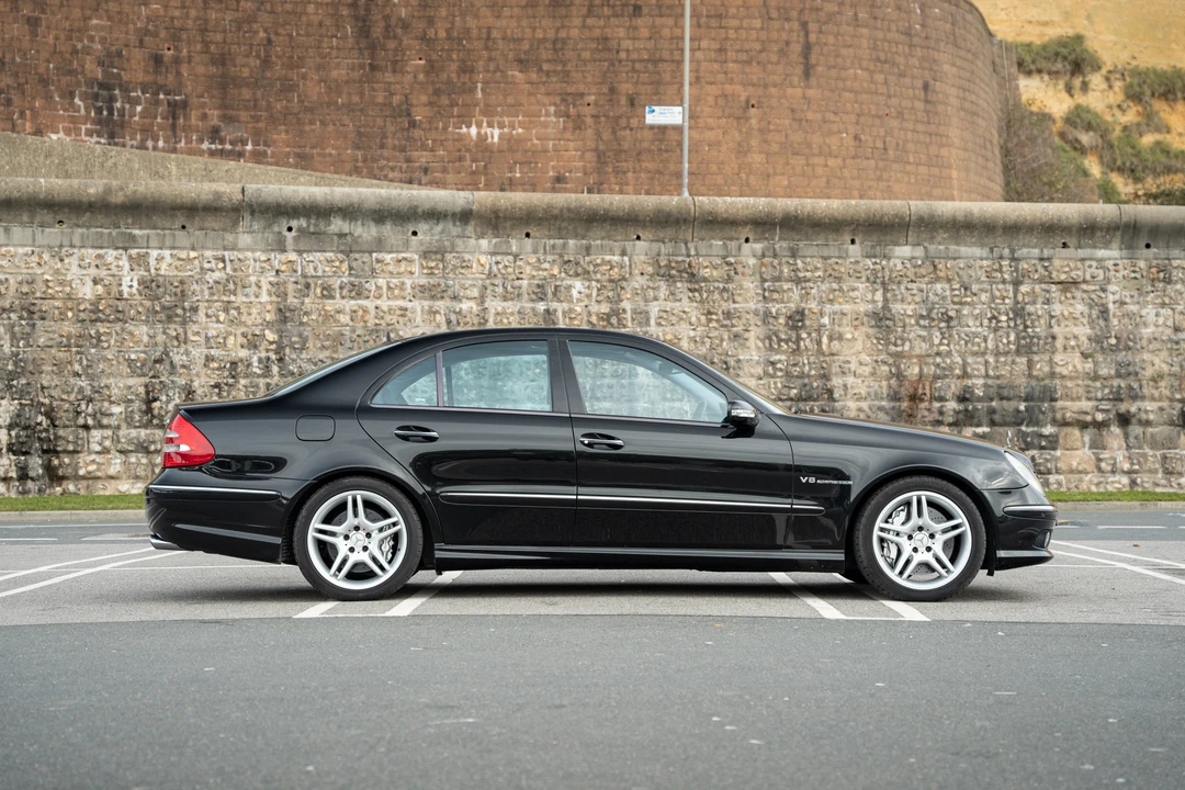 2005 Mercedes-Benz W211 E 55 & E 63 AMG - Image 9 of 31