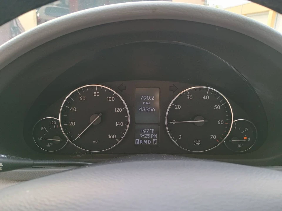 2005 Mercedes-Benz W203 C-Class - Image 14 of 24