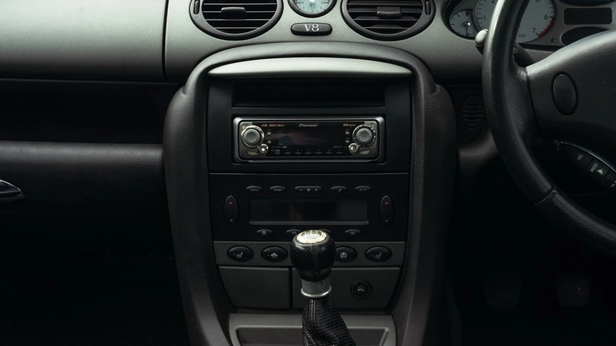 2005 MG - Image 22 of 30