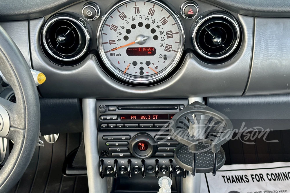 2005 Mini Mini Cooper S 1st Gen - Image 13 of 18