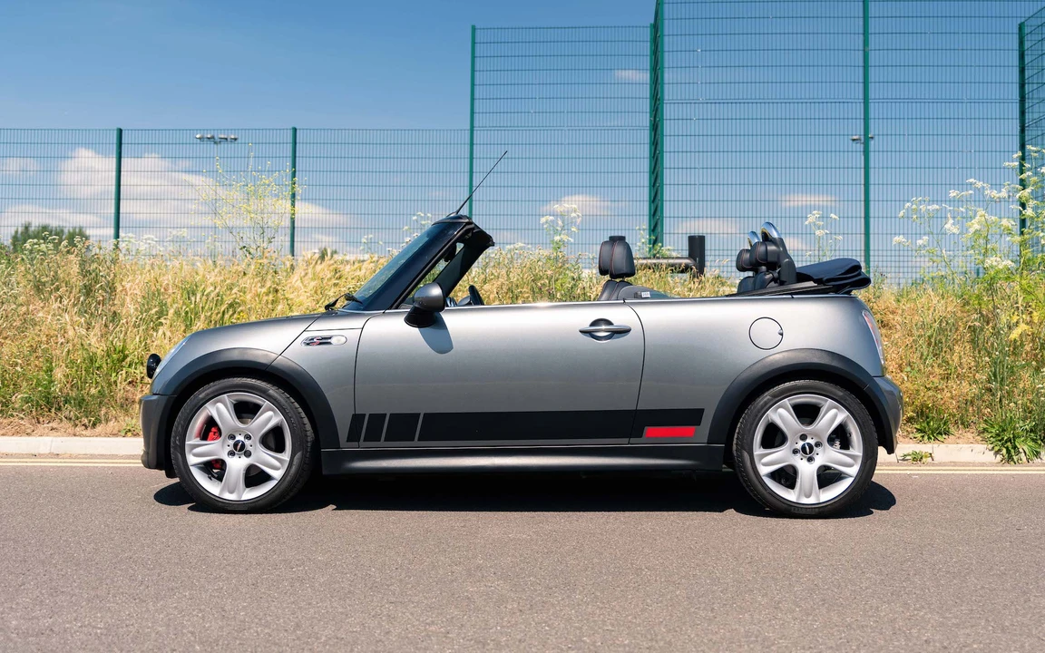 2005 Mini Mini Cooper S 1st Gen - Image 10 of 31