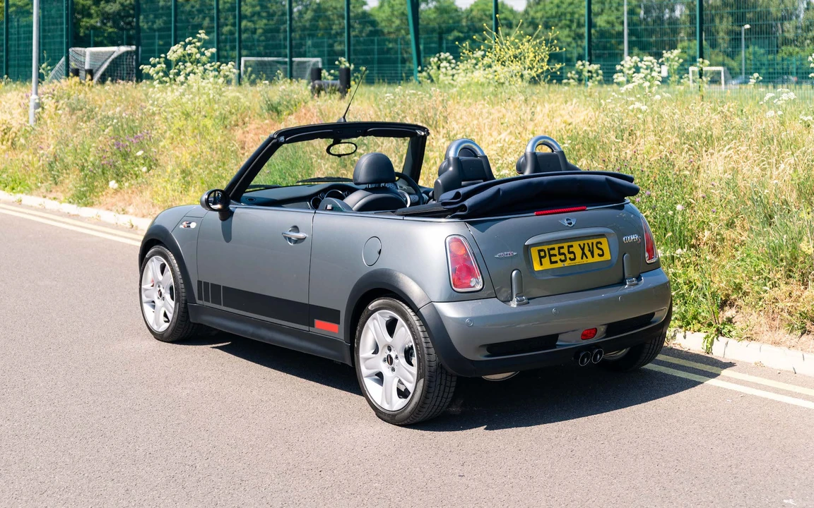 2005 Mini Mini Cooper S 1st Gen - Image 16 of 31