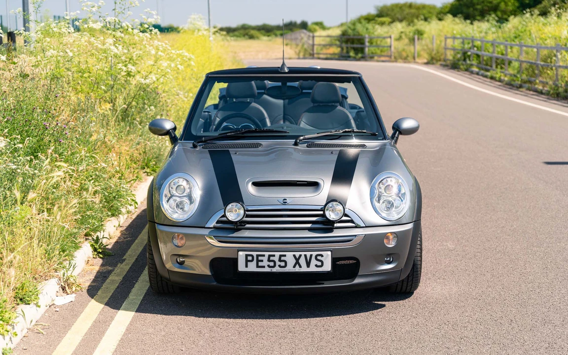 2005 Mini Mini Cooper S 1st Gen - Image 25 of 31
