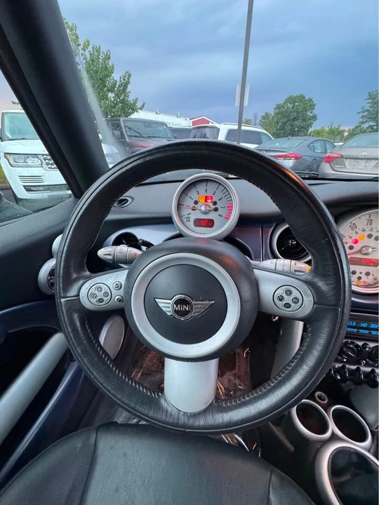 2005 Mini Mini Cooper S 1st Gen - Image 11 of 15