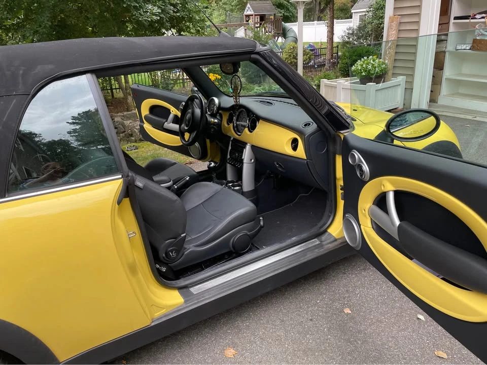 2005 Mini Mini Cooper S 1st Gen - Image 11 of 17