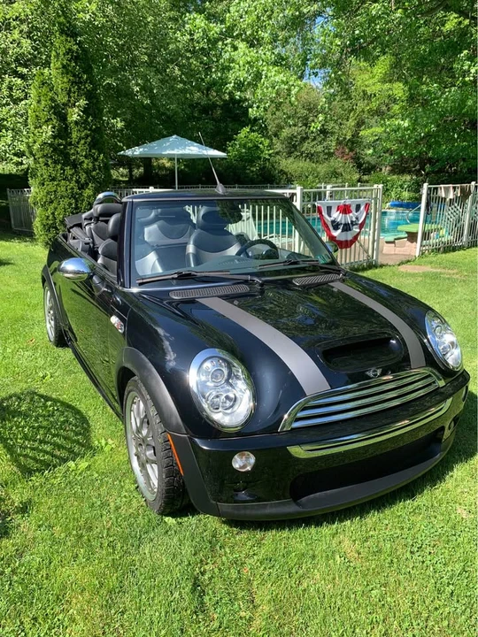 2005 Mini Mini Cooper S 1st Gen - Image 2 of 2