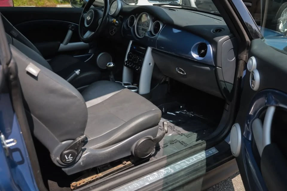 2005 Mini Mini Cooper S 1st Gen - Image 9 of 13