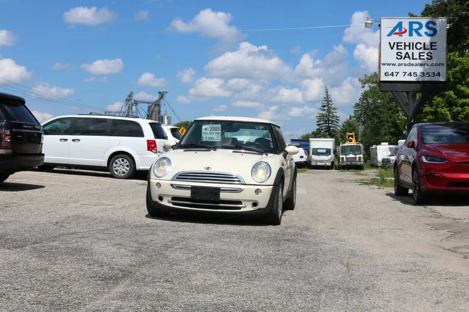 2005 Mini Mini 1st Gen - Image 3 of 15