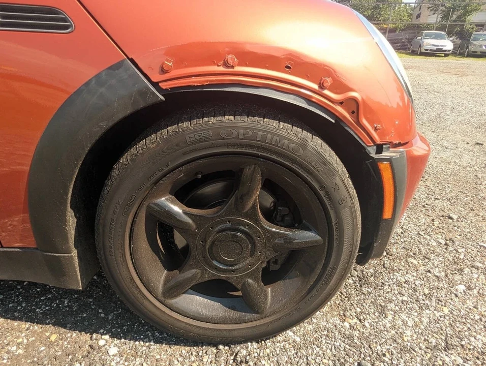 2005 Mini Mini 1st Gen - Image 9 of 12