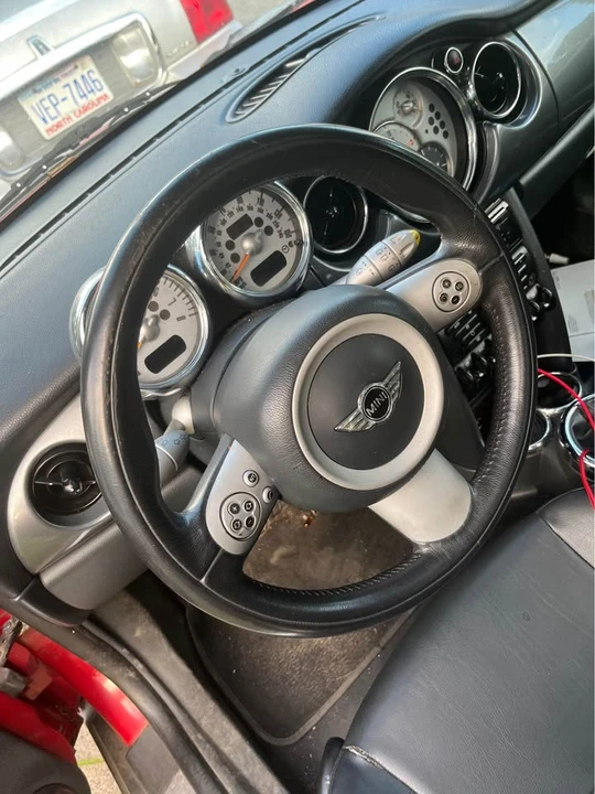 2005 Mini Mini 1st Gen - Image 7 of 7