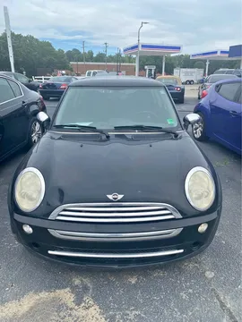 2005 MINI Cooper Hatchback 2D