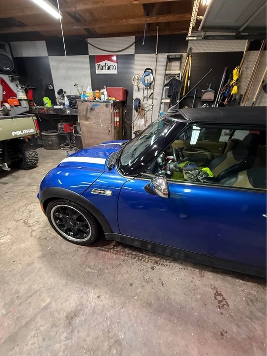 2005 Mini Mini Cooper S 1st Gen - Image 6 of 7