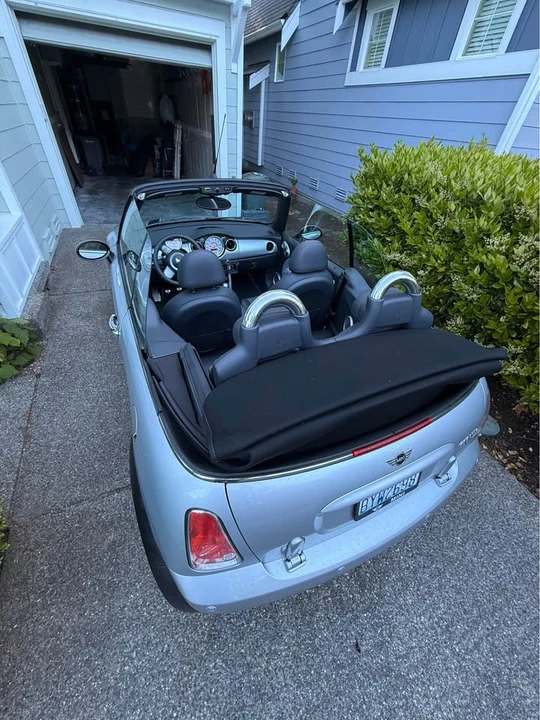 2005 Mini Mini Cooper S 1st Gen - Image 9 of 17