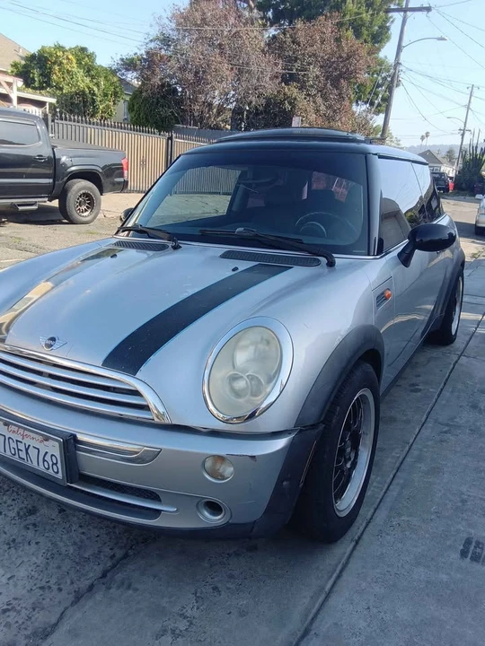 2005 Mini Mini Cooper S 1st Gen - Image 2 of 4