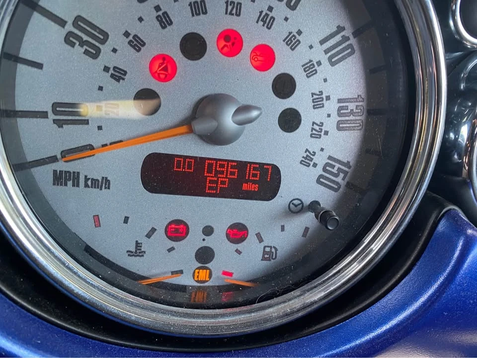 2005 Mini Mini Cooper S 1st Gen - Image 7 of 8