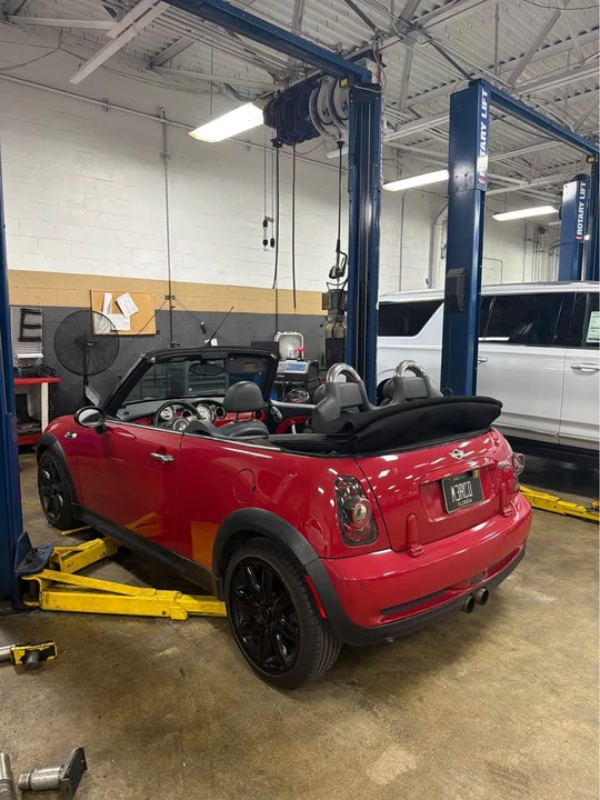 2005 Mini Mini Cooper S 1st Gen - Image 4 of 7