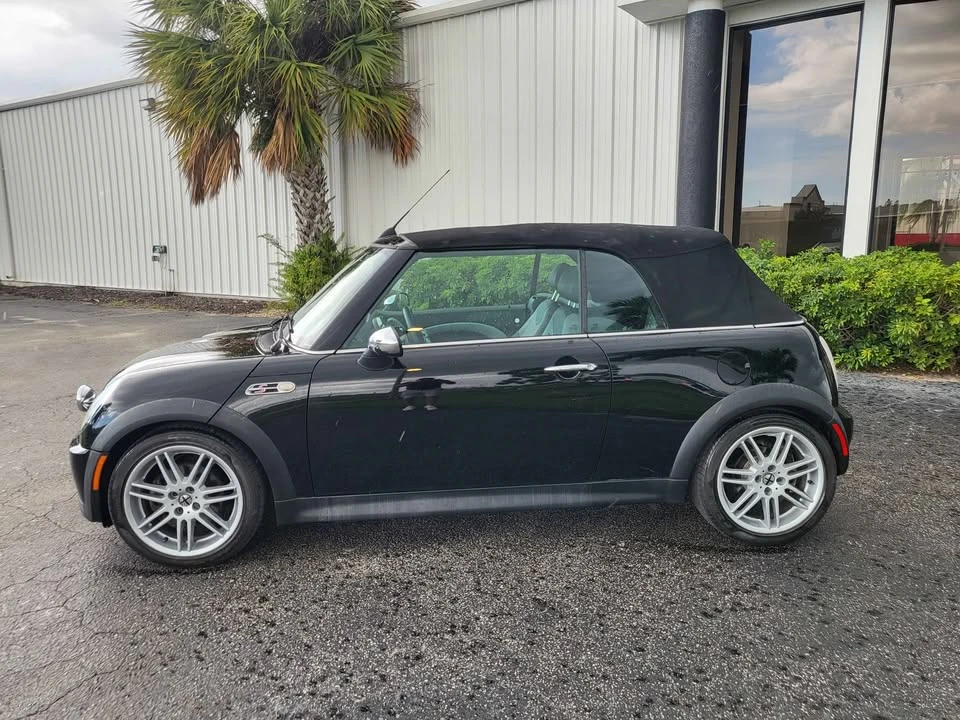 2005 Mini Mini Cooper S 1st Gen - Image 2 of 18