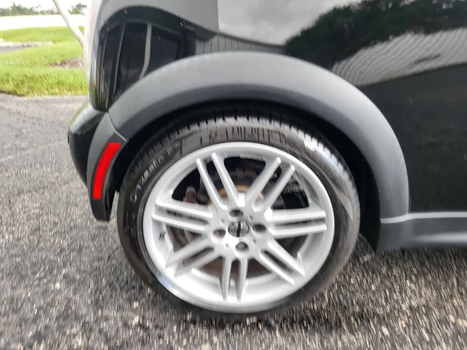 2005 Mini Mini Cooper S 1st Gen - Image 14 of 18
