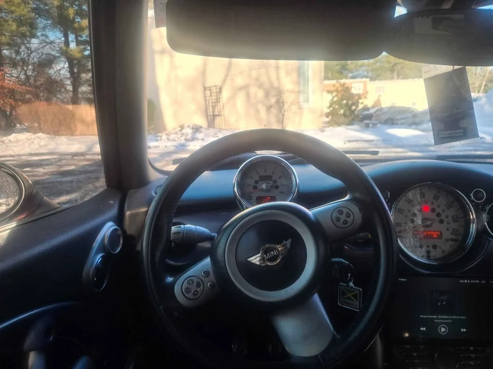 2005 Mini Mini Cooper S 1st Gen - Image 3 of 8